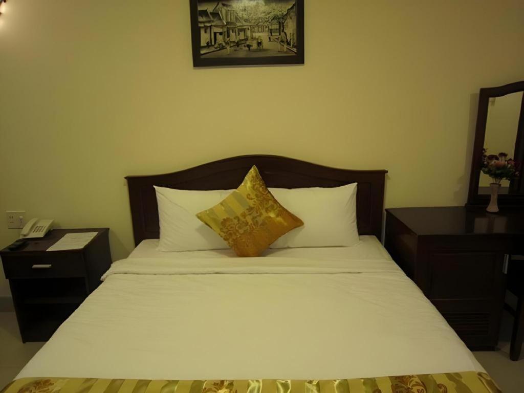 Nui Thanh Hotel Hô Chi Minh-Ville Extérieur photo